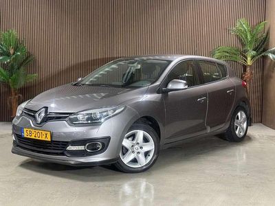 Grijs Occasion 2014 Renault Mégane III Authentique Hatchback | € 5.250 (Eerlijke prijs)