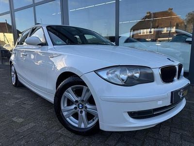 Wit Gebruikt 2008 BMW 116 Executive Hatchback | € 2.500 (Goede deal)