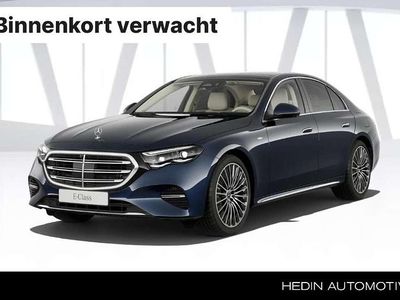 Blauw Nieuw 2025 Mercedes E300 Exclusive Sedan | € 87.465 (Eerlijke prijs)