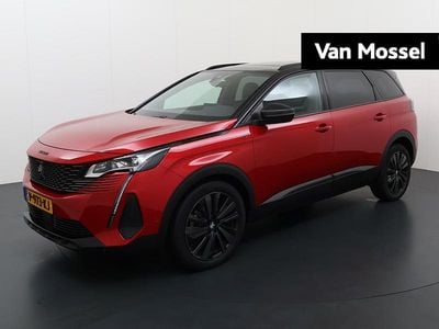 Rood Occasion 2022 Peugeot 5008 Business-Line SUV | € 34.740 (Duur)