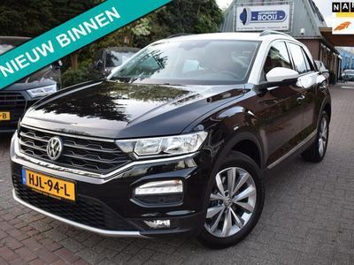 Zwart Occasion 2018 VW T-Roc Sportline SUV | € 21.445 (Eerlijke prijs)