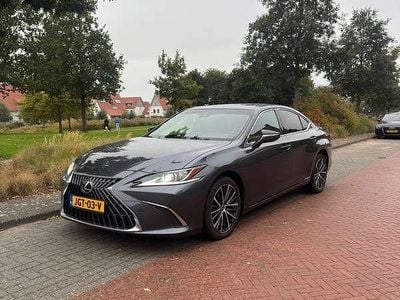 Lexus ES300