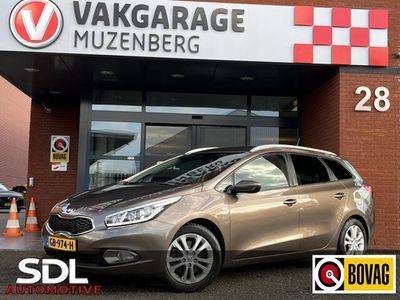 tweedehands Kia Ceed Sportswagon CEE D 1.6 GDI ComfortLine // NAVI // CAMERA // PDC // CRUISE