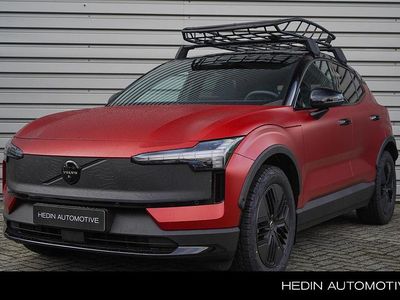 Zwart Nieuw 2025 Volvo EX30 Performance SUV | € 54.995