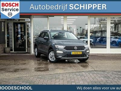 Grijs Gebruikt 2021 VW T-Roc Business SUV | € 18.950 (Eerlijke prijs)