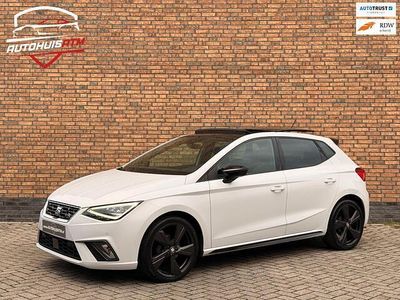 Wit (metallic) Occasion 2020 Seat Ibiza Black Edition Hatchback | € 17.950 (Eerlijke prijs)