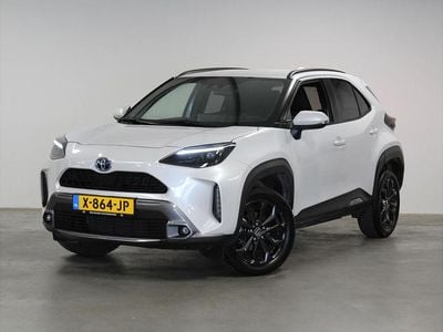 Wit Occasion 2023 Toyota Yaris Cross X-plore SUV | € 29.450 (Eerlijke prijs)