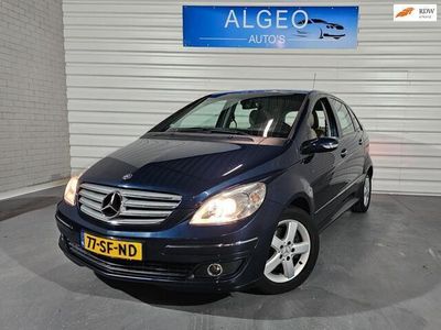 Mercedes B200