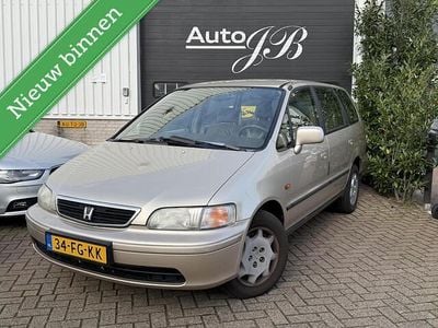 Beige (metallic) Gebruikt 2000 Honda Shuttle LS MPV | € 3.450