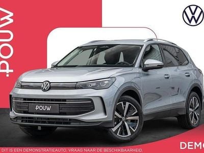 Zilver Occasion 2025 VW Tiguan Edition SUV | € 47.900 (Goede deal)