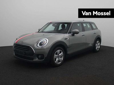 Grijs Occasion 2022 Mini Cooper Clubman Essential Stationwagen | € 24.945 (Iets duurder)