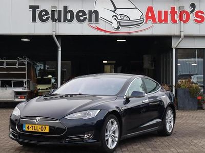 Blauw (metallic) Occasion 2014 Tesla Model S Hatchback | € 17.895 (Eerlijke prijs)