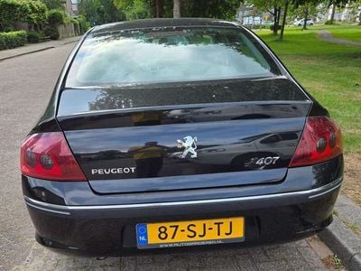 Peugeot 407