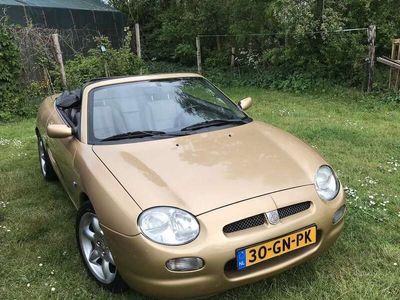 MG F
