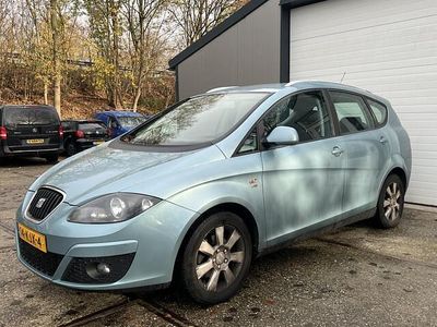 Blauw Gebruikt 2009 Seat Altea XL Style MPV | € 2.750