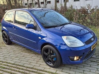 Blauw Gebruikt 2005 Ford Fiesta ST Hatchback | € 2.150 (Super prijs)