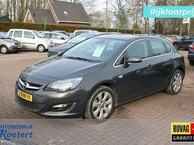 Occasion Opel Astra Design Edition 140 PK (102 kW) 2014 Grijs Hatchback