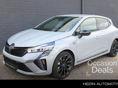 Gris rafale (licht grijs) Occasion 2025 Renault Clio V Esprit Alpine Hatchback | € 26.945 (Eerlijke prijs)