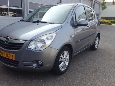 Opel Agila