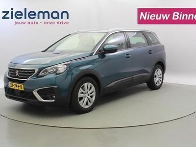 tweedehands Peugeot 5008 1.2 PureTech Executive Automaat 7 Persoons - Leer,