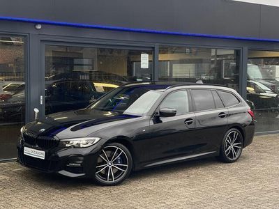 tweedehands BMW 330 3-SERIE Touring i Executive Edition M-PAKKET/ALCANTARACRUISE/PDC/CLIMA/NAVI/