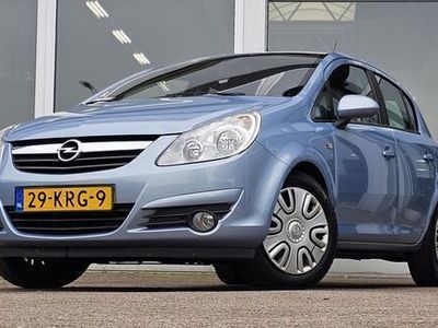 tweedehands Opel Corsa 1.4i16V Cosmo Automaat 3e Eigenaar! Trekhaak! Mooi!