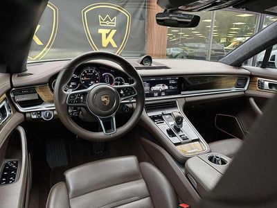 Grijs Occasion 2018 Porsche Panamera Sport Turismo Stationwagen | € 84.900 (Eerlijke prijs)