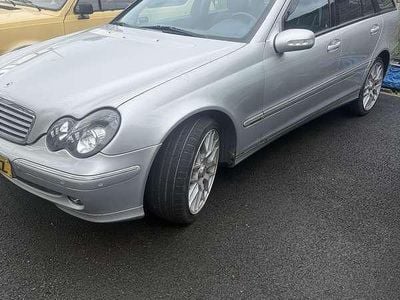 Mercedes C240