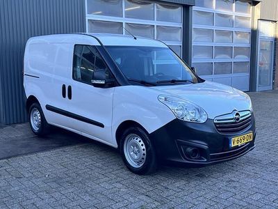 Occasion Opel Combo Edition 97 PK (71 kW) 2017 Wit Van