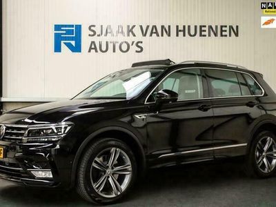 Zwart Occasion 2016 VW Tiguan Highline SUV | € 34.950