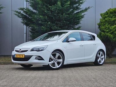 tweedehands Opel Astra 1.4 140pk Turbo ''Sport'' |NL-AUTO| 19''|NAP|Trekh