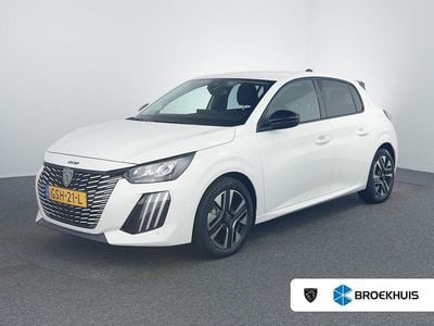 Wit Occasion 2024 Peugeot 208 Allure Hatchback | € 20.895 (Goede deal)