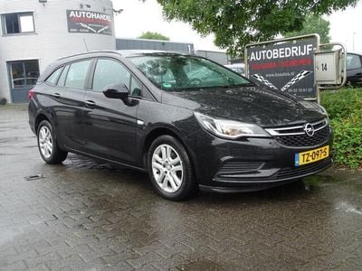 tweedehands Opel Astra Sports Tourer 1.0 Online Edition