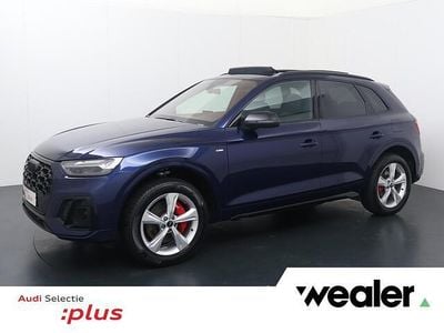 Blauw (metallic) Occasion 2025 Audi Q5 Competition SUV | € 64.840 (Duur)