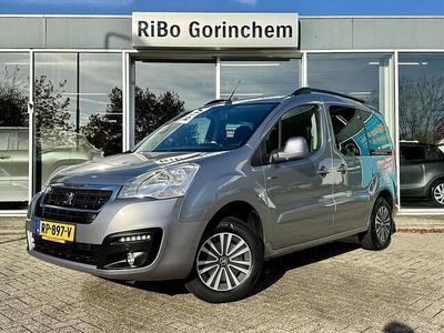 Grijs Gebruikt 2018 Peugeot TePee Active MPV | € 9.950