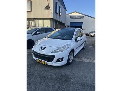 Occasion Peugeot 207 73 PK (53 kW) 2010 Wit Hatchback