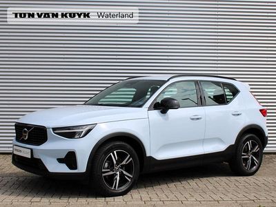 Blauw Occasion 2024 Volvo XC40 Plus SUV | € 39.950 (Eerlijke prijs)
