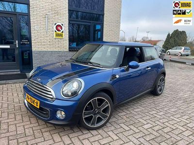 Blauw (metallic) Gebruikt 2012 Mini ONE Hatchback | € 6.445 (Duur)