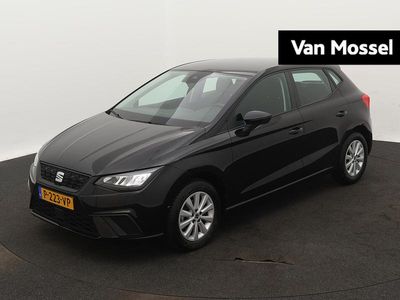 Zwart Gebruikt 2022 Seat Ibiza Style Hatchback | € 14.944 (Eerlijke prijs)