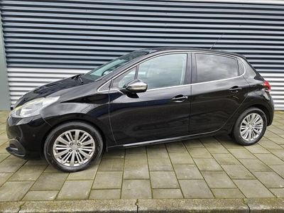 tweedehands Peugeot 208 1.2 PureTech Allure Automaat clima PDC 10