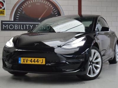 Zwart (metallic) Occasion 2019 Tesla Model 3 Long Range AWD Sedan | € 16.880 (Eerlijke prijs)
