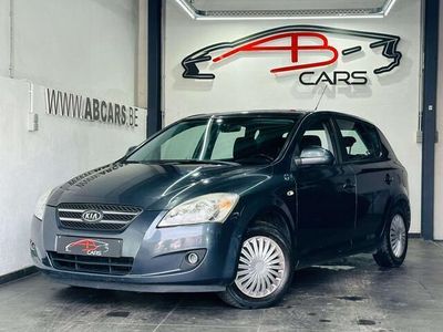 tweedehands Kia Ceed 1.6 Turbo * VENTE A EMPORTER *