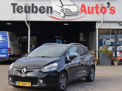 Zwart Gebruikt 2015 Renault Clio GrandTour Night&Day Stationwagen | € 3.695 (Eerlijke prijs)
