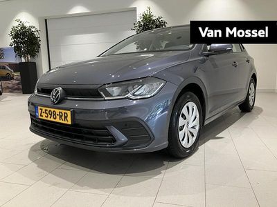 Grijs, metallic lak Gebruikt 2024 VW Polo Hatchback | € 19.900 (Eerlijke prijs)
