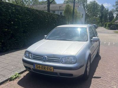 VW Golf IV