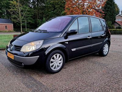 Zwart Gebruikt 2005 Renault Scénic II Luxe MPV | € 1.895 (Iets duurder)