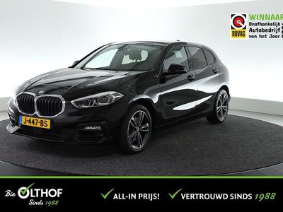 Zwart Gebruikt 2020 BMW 118 Executive Hatchback | € 19.950 (Eerlijke prijs)