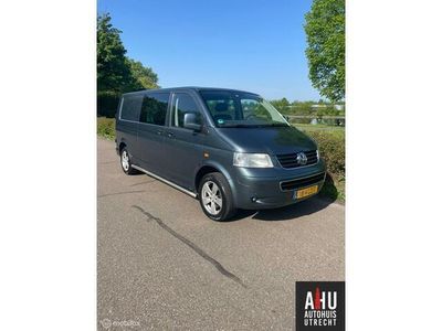 VW Transporter