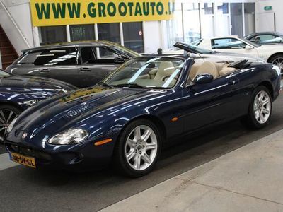 Jaguar XK8