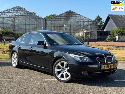BMW 523